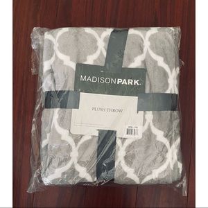 Madison Park Plush Throw Blanket